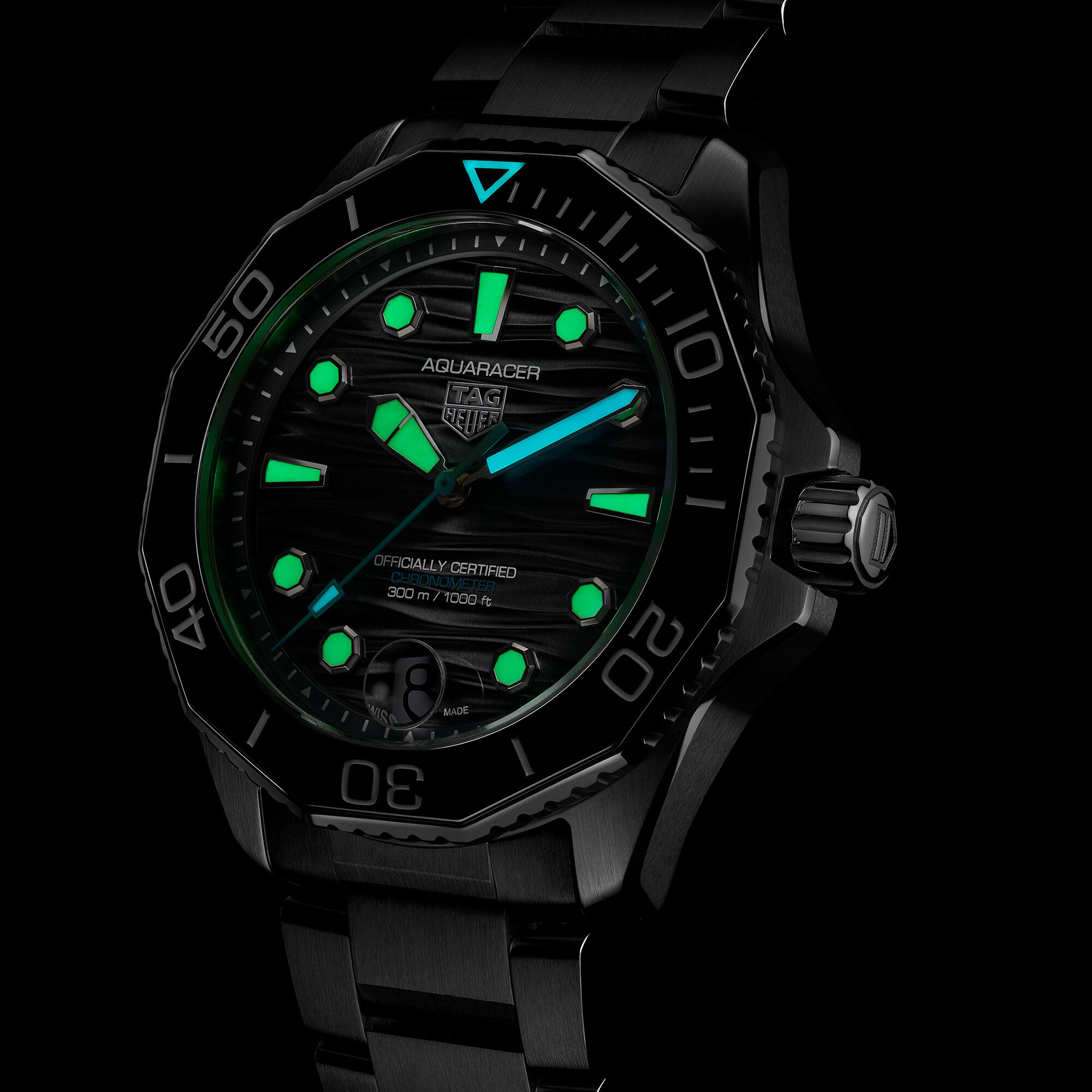 TAG Heuer Aquaracer Professional 300 Automatic 42 mm Stainless